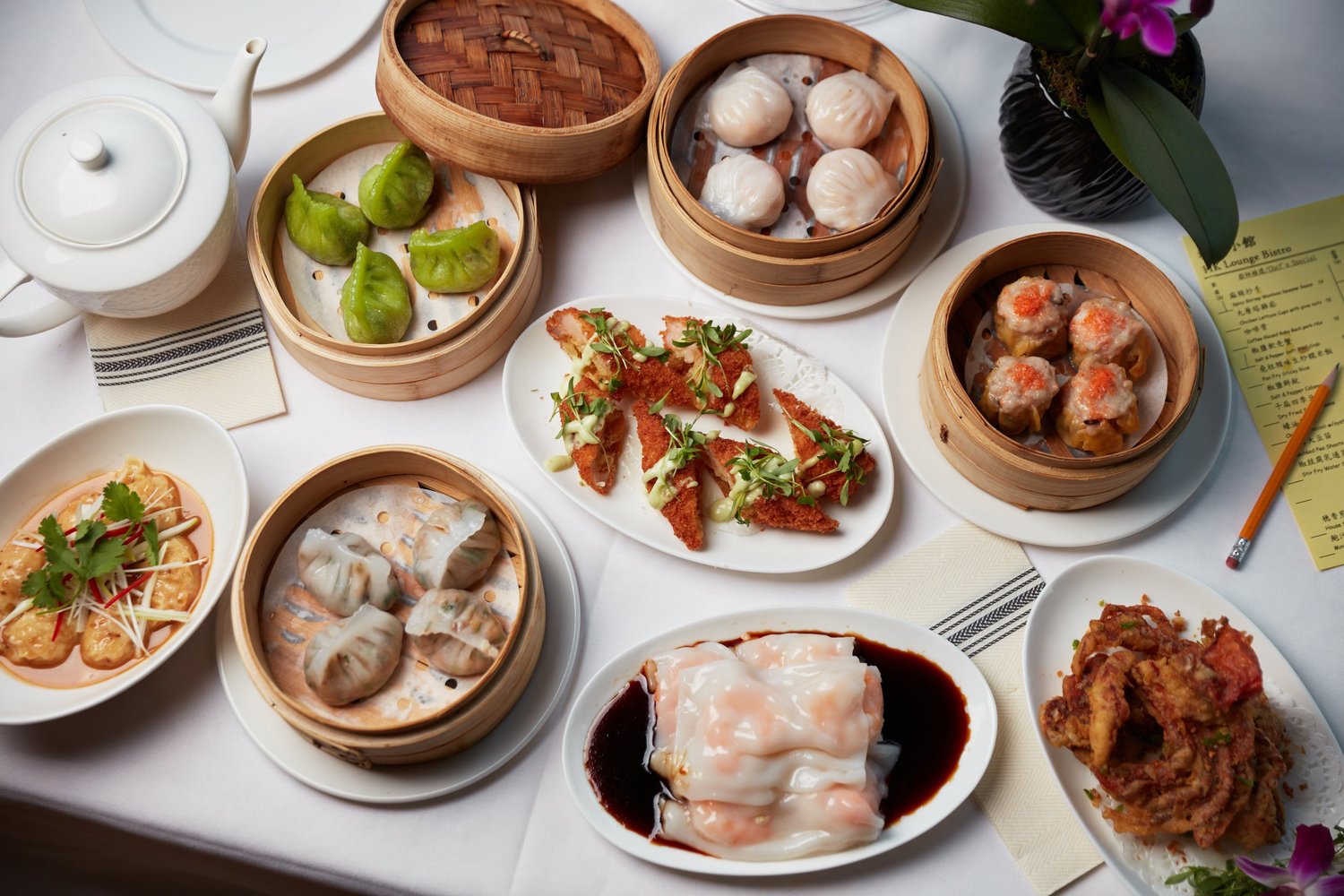 Dim sum served in bamboo steamers and on plates at HK Lounge Bistro.